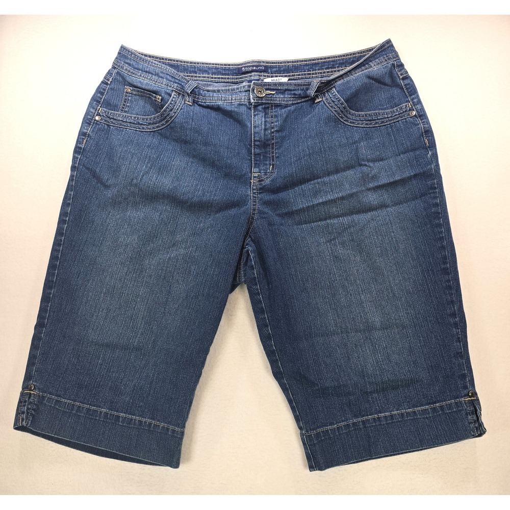 Bandolino Jeans Brady Denim Bermuda Shorts Blue Medium Wash Womens 18W - Picture 1 of 12